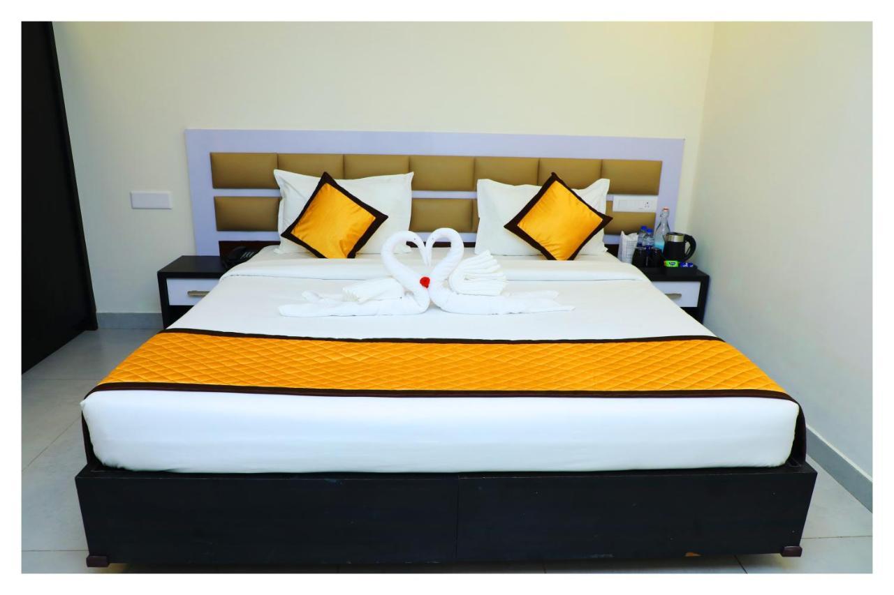 Clarks Inn Express ,Sirkazhi Ngoại thất bức ảnh