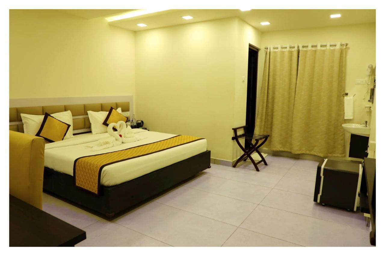 Clarks Inn Express ,Sirkazhi Ngoại thất bức ảnh